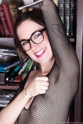 Понюхаешь мои заросли?