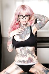 Чернильная красавица