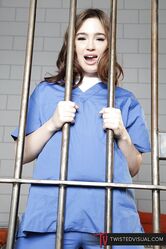 Пизда под арестом