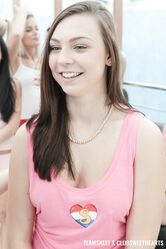 Фестиваль развратных девиц